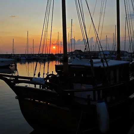 Vesterlyng And אתר קמפינג *