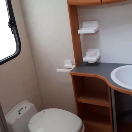 Camping Vesterlyng And Føllenslev